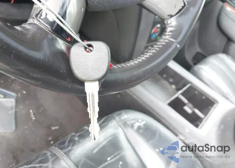 2010 GMC Yukon Slt from USA, damaged, VIN 1GKUCCE01AR275719